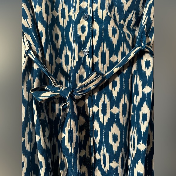 MAEVE Anthropologie Blue XS 3/4 Roll Tab Sleeve Ikat HiLo Belt V Neck Shirtdress - Picture 11 of 16